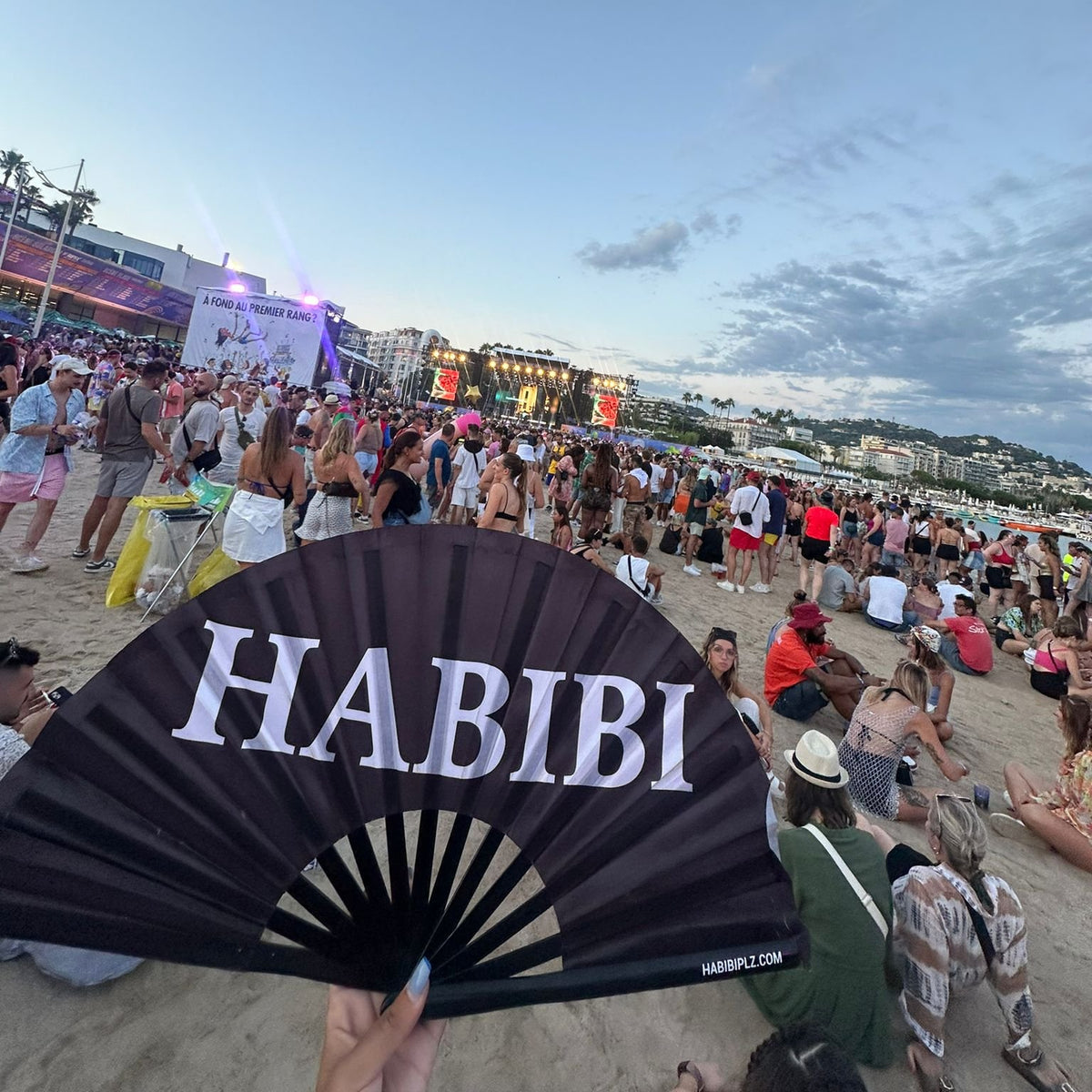 The Habibi Fan — English, styled product image